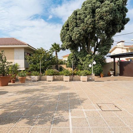 Coastal Escape In Lavra Otel Dış mekan fotoğraf